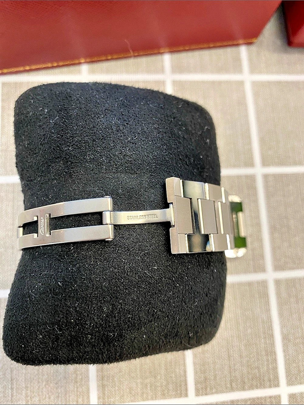 Cartier Tank Solo Large Model Steel Quartz Movement - Picture 6 of 15
